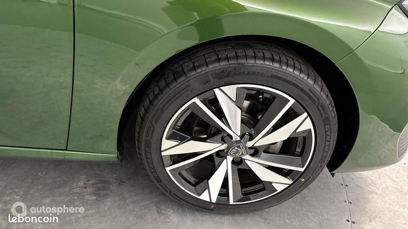 Peugeot 308 1.2 PureTech 130ch S&S Allure (image 20)