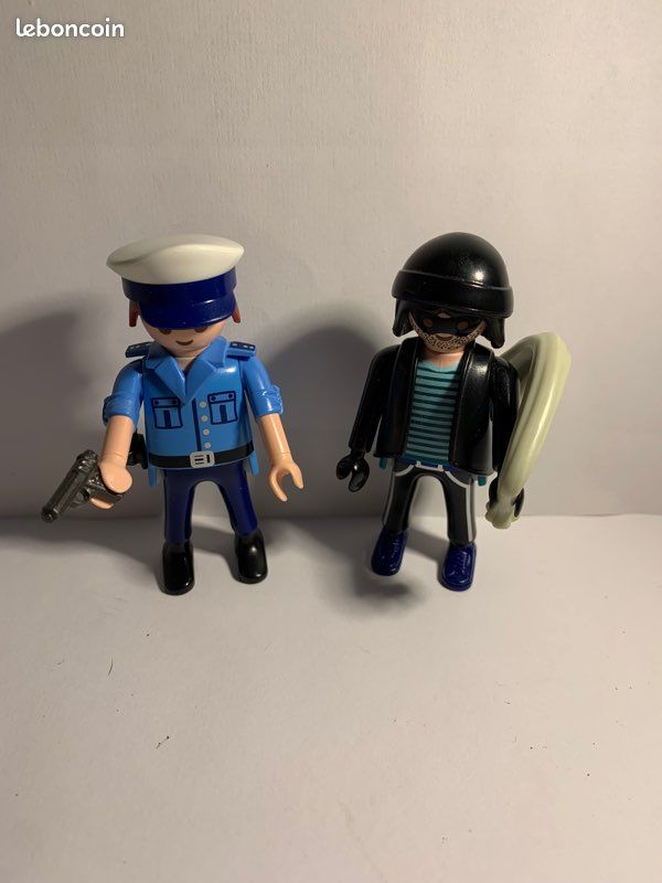 Playmobil city action ref 9218 Duo pack Un policier et un voleur