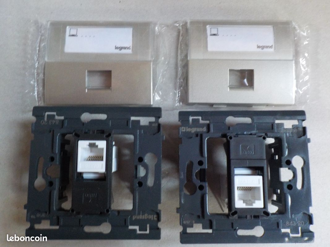 Doigt Double Pour Variateur Legrand Alumide - Réf 87735 / 877 35, Neuf Avec Petits Défauts Possibles