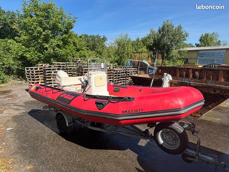 Zodiac Pro 9 Man 4,70 m – Evinrude 50 CV – Prêt à naviguer (image 1)