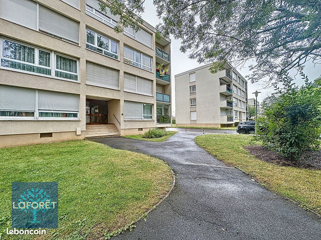 Appartement 4 pièces 79 m² · à Évry-Courcouronnes · 79 m² · 164 900 €