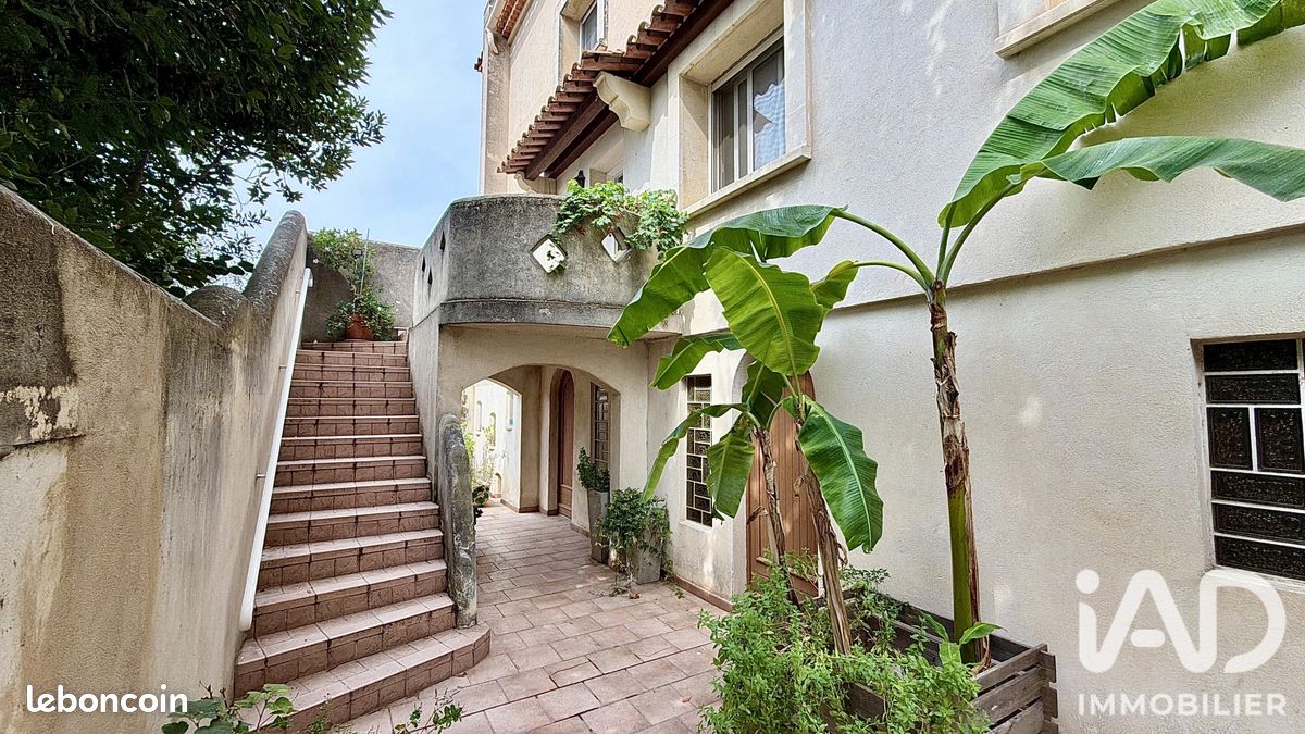 Maison 5 pièces 142 m² · à Port-Saint-Louis-du-Rhône · 142 m² · 349 000 €