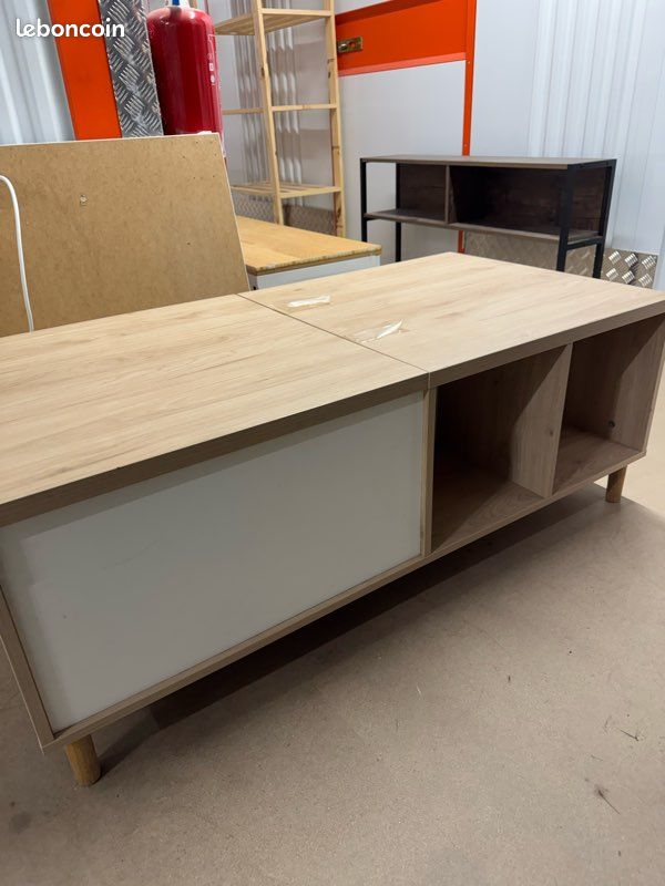 Table de salon moderne (image 1)
