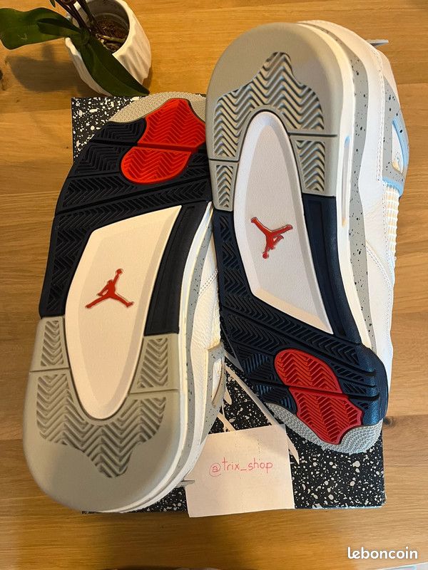 Jordan 4 Bleu de minuit size 36.5 Chaussures