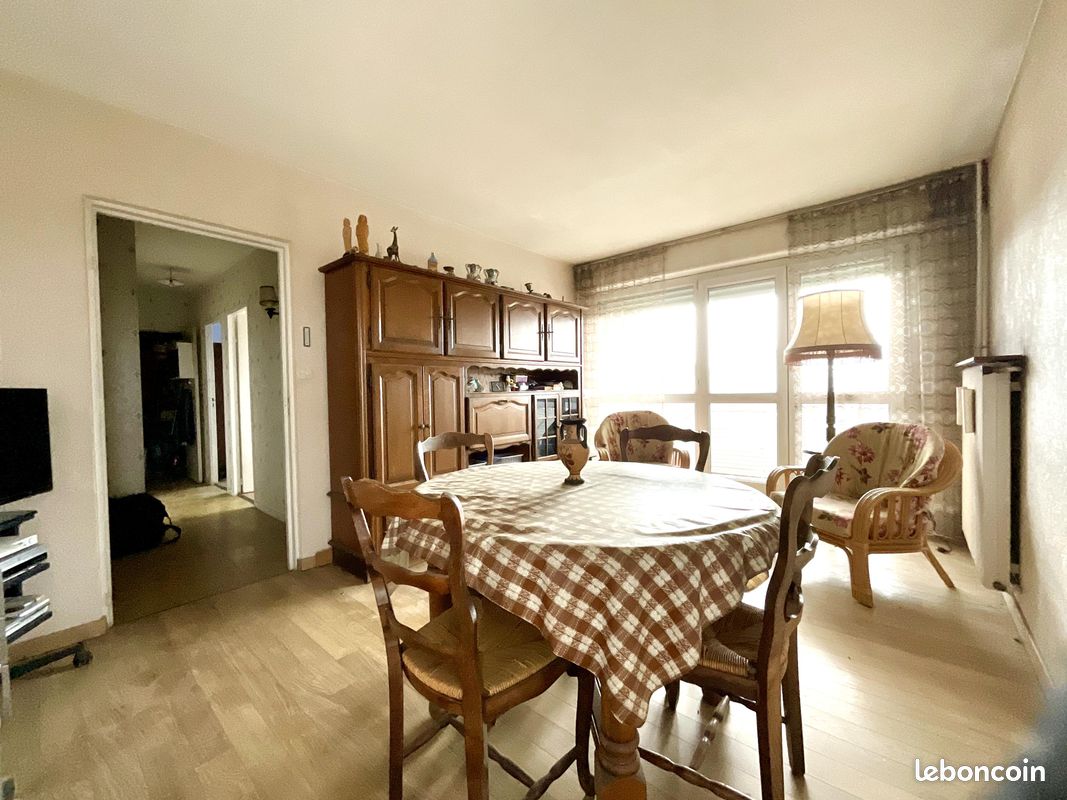 Appartement 3 pièces 66 m² · à Montbéliard · 66 m² · 26 000 €