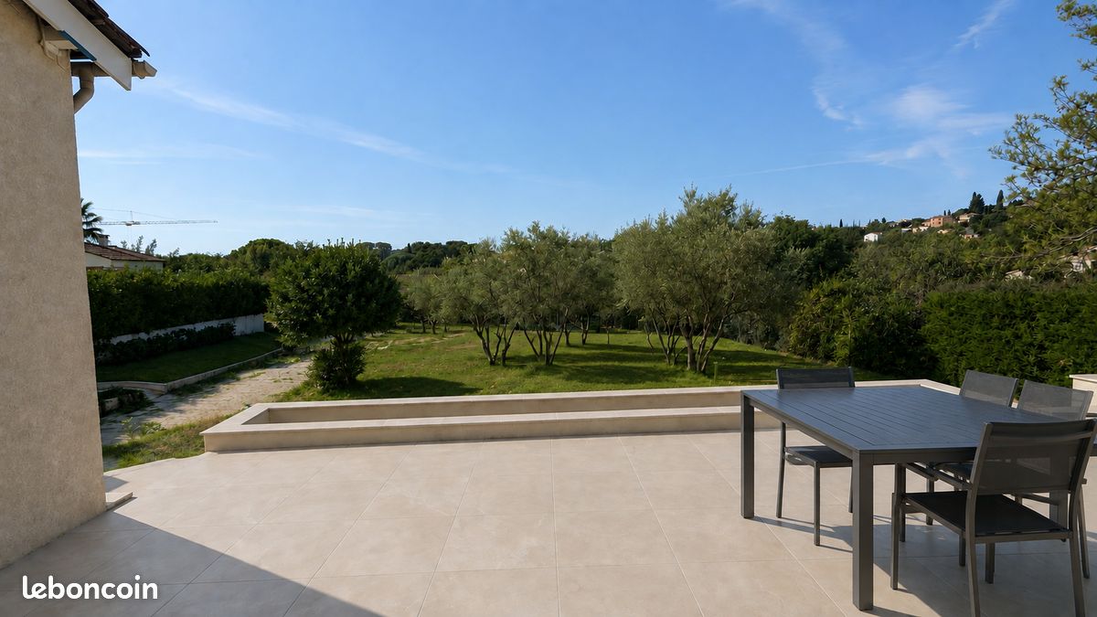 Maison 10 pièces 208 m² · à Saint-Gély-du-Fesc · 208 m² · 995 000 €