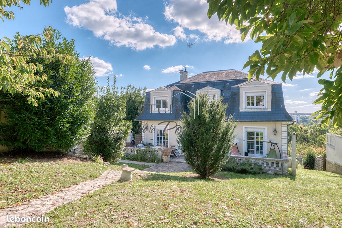 Maison 15 pièces 370 m² · à Brunoy · 370 m² · 625 000 €