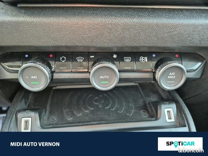 Citroen C4 1.2 Hybride 145ch S&S MAX Automatique (image 19)