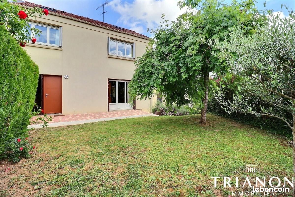 Maison 6 pièces 114 m² · à Villepreux · 114 m² · 349 000 €