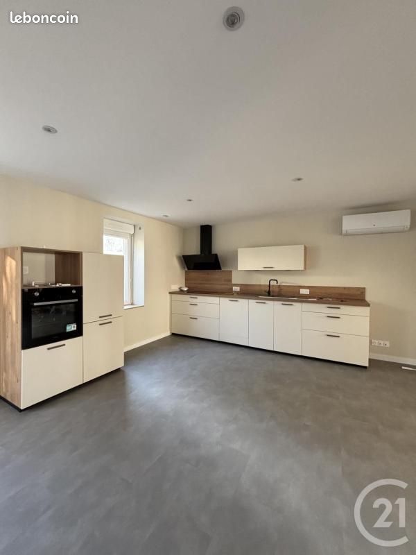 Maison 3 pièces 73 m² · à Dompierre-sur-Besbre · 73 m² · 700 €/mois