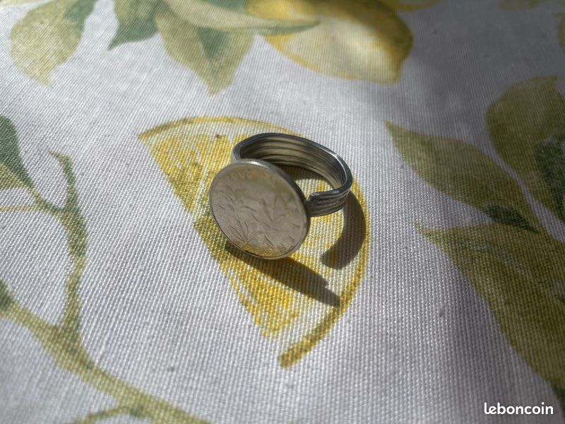 Bague artisanale avec pièce croate 20 Lipa – modèle unique (image 2)