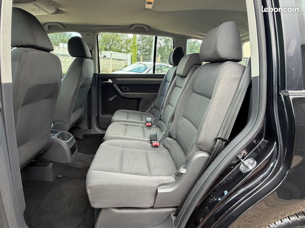 Volkswagen Touran 1.9 TDI Trendline (image 11)