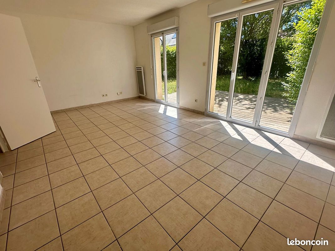 Maison 4 pièces 80 m² · à Ifs · 80 m² · 875 €