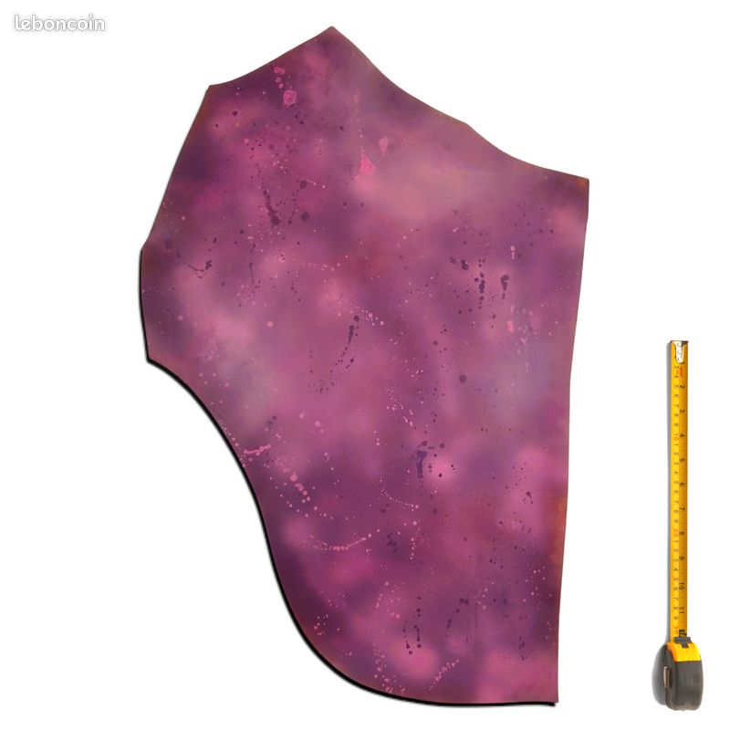 Peau de cuir tannage végétal Violet patiné épaisseur 2 mm #182 (image 1)
