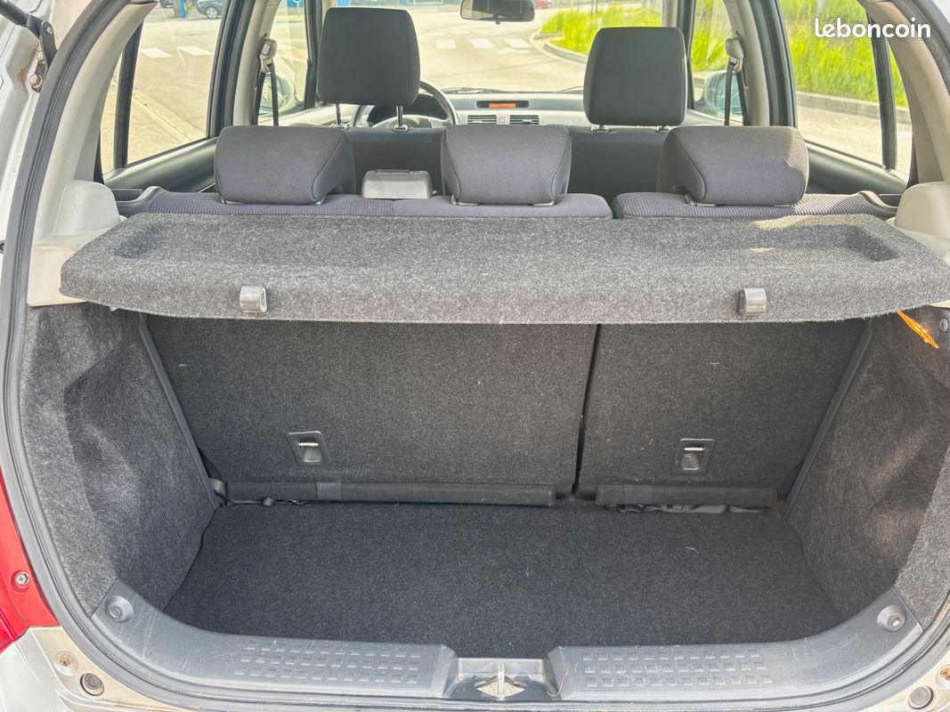 Suzuki Swift 4x4 1.3 VVT 92ch GLX 5P (image 7)