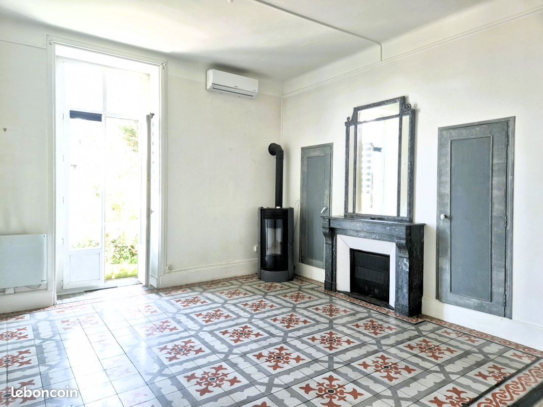 Appartement 4 pièces 90 m² · à Pézenas · 90 m² · 215 000 €