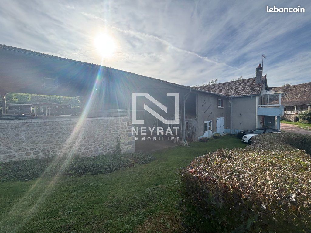 Maison 4 pièces 111 m² · à Marmagne · 111 m² · 88 000 €