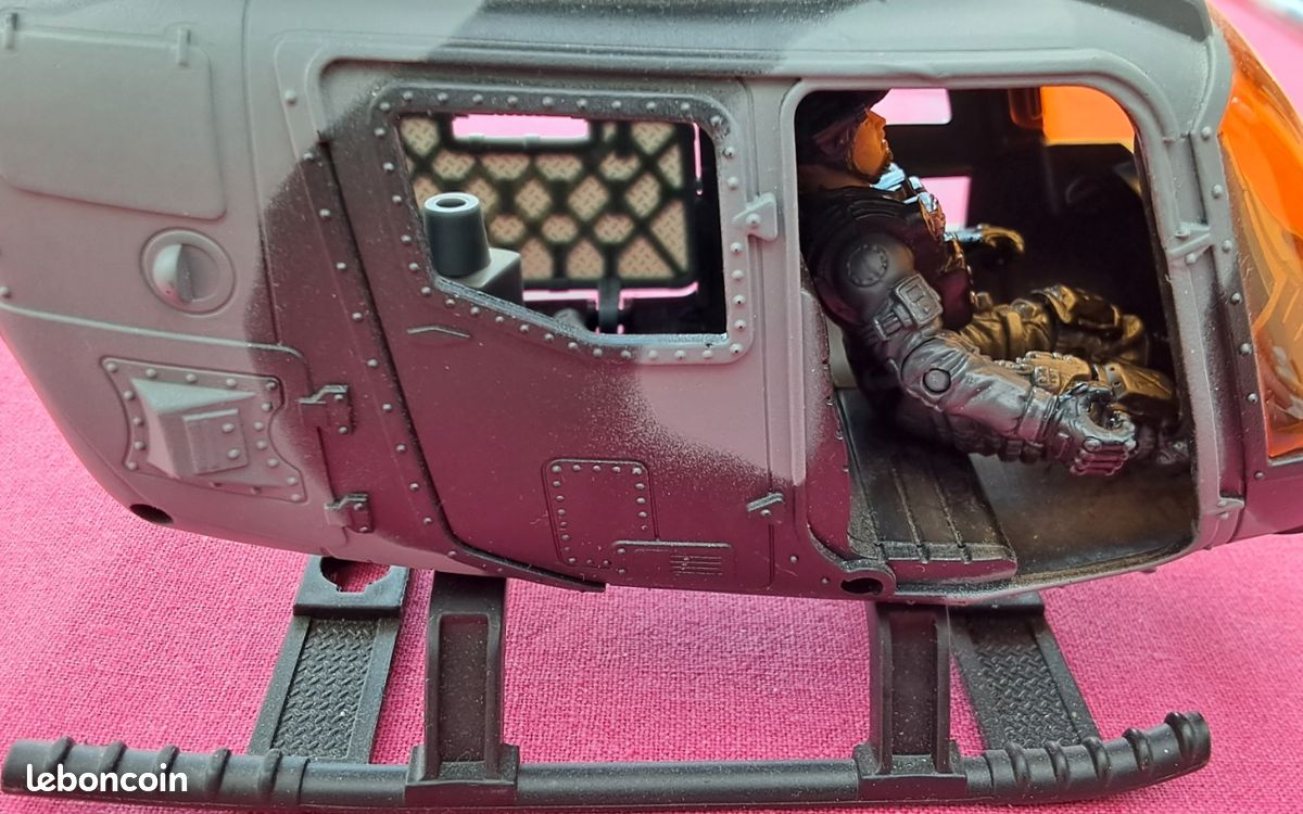 Hélicoptère Sentinel 1+figurine pilote articulée (image 1)