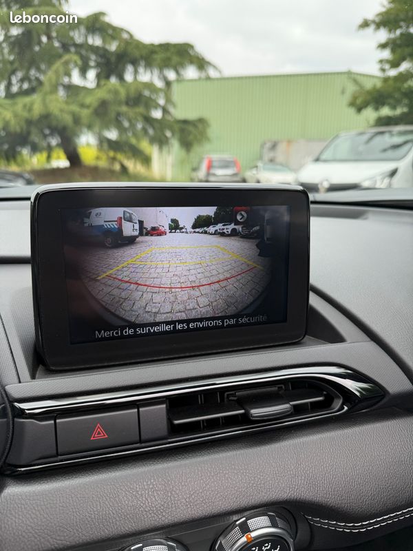 MAZDA MX5 ROADSTER 2.0 SKYACTIV-G 185 CH * CARPLAY*CAMERA DE RECUL*PACK SPORT* FULL ENTRETIEN MAZDa (image 7)
