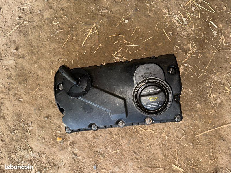 Cache culbuteur tdi130 (image 1)