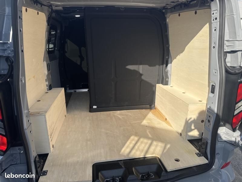 Ford Transit Custom Fg 320 L1H1 2.5 Duratec 232 ch Hybride recheargeable Multicab Limited CVT (image 13)