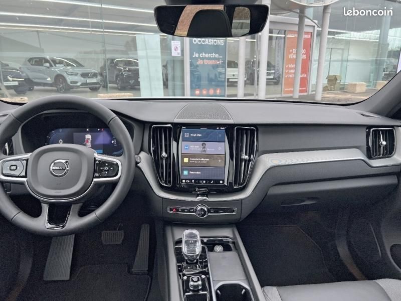 Volvo XC60 T6 Hybride Rechargeable 350ch Plus Style Dark Geartronic 8 AWD (image 8)