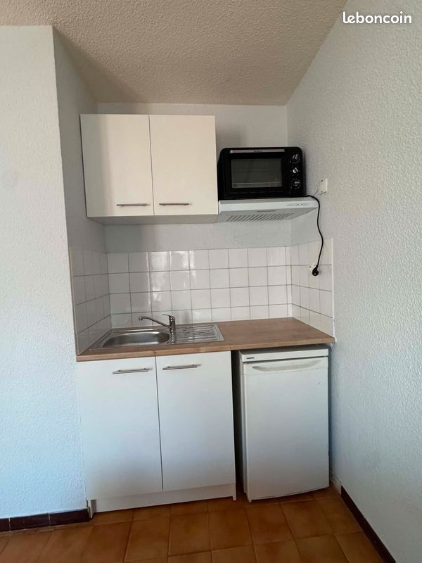 Appartement 1 pièce 17 m² · à Nîmes · 17 m² · 410 €/mois