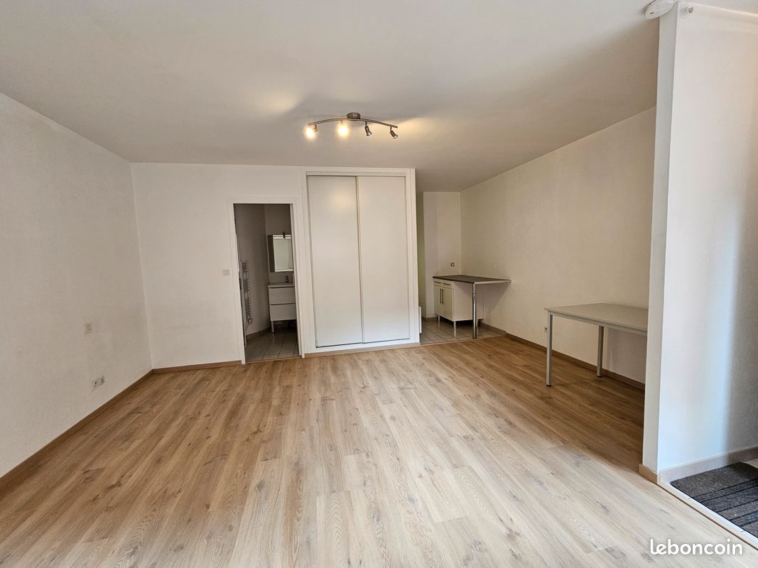 Appartement 1 pièce 28 m² · à Troyes · 28 m² · 400 €/mois