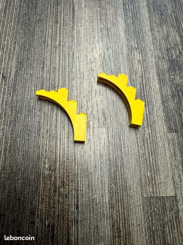 Lot de 2 archs lego 2339 jaunes (image 1)