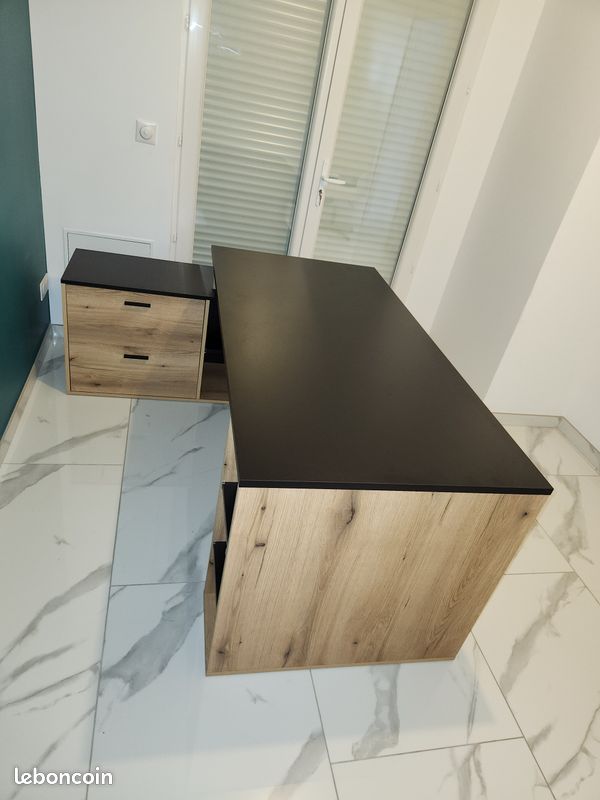 Bureau d'angle en mélamine coloris chêne rustique et noir (image 2)