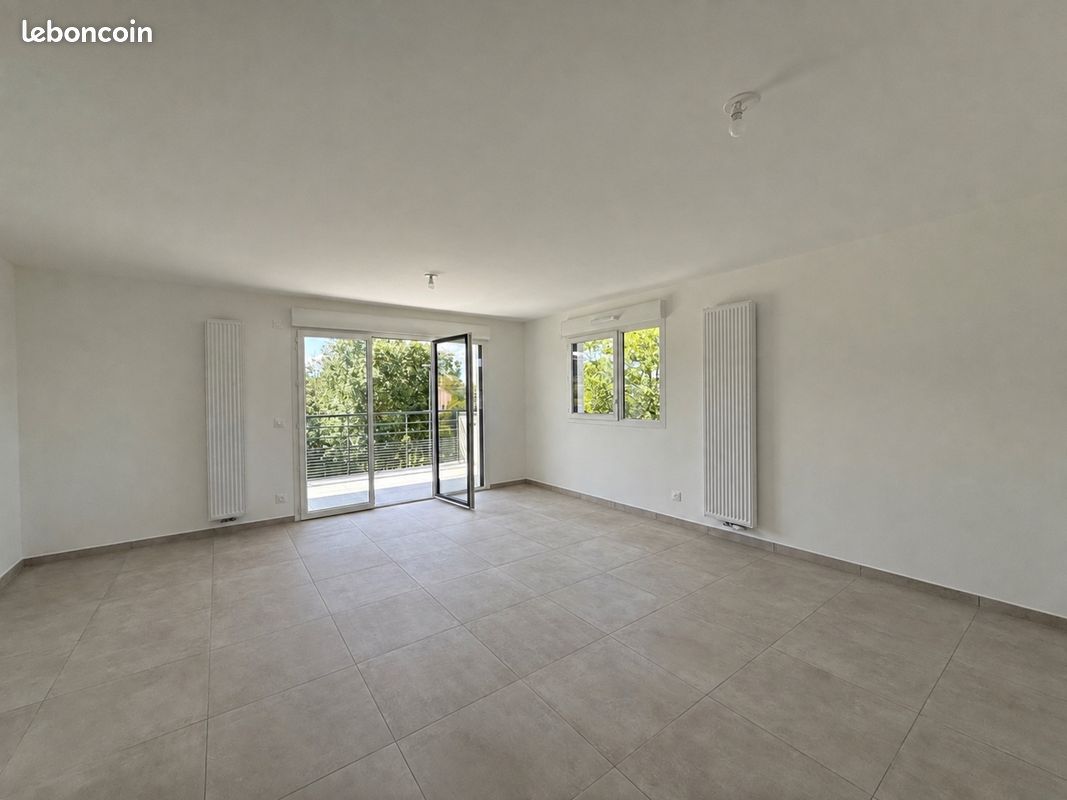 Appartement 4 pièces 83 m² · à Reignier-Ésery · 83 m² · 469 000 €