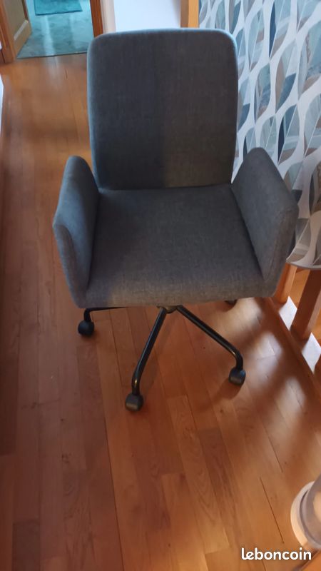 Fauteuil bureau à roulettes (image 1)