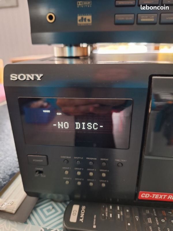 Juke Box SONY 200 CD CDP-CX250 + télécommande - CD - Musique