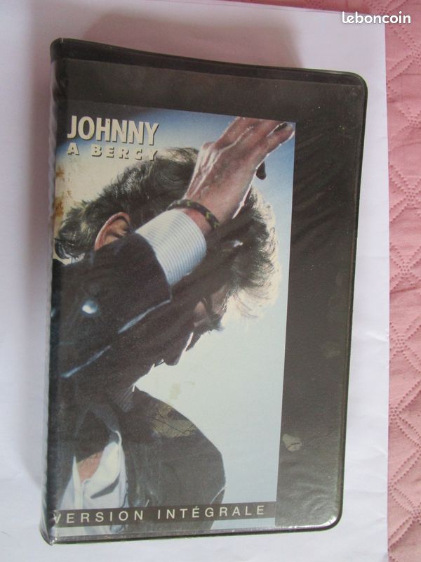 K7 vhs johnny hallyday (image 1)