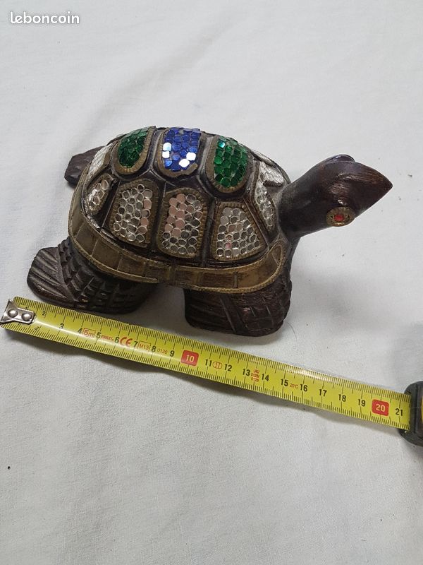 Tortue bois et pierres (image 1)