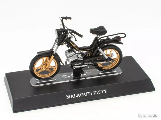 LOT DE 8 Mobylettes Italiennes 1/18 PIAGGIO MALAGUTI Leo Models Moto LMB3 EUR 15,50 - FR