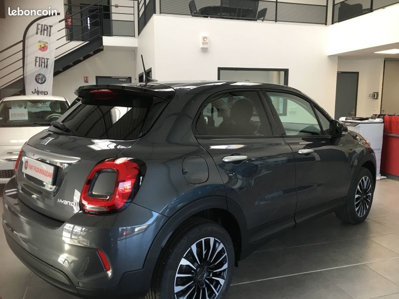 Fiat 500X 1.5 FireFly Turbo 130ch S/S Red Hybrid DCT7 (image 16)