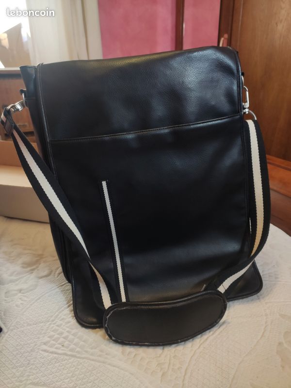 Sac bandoulière cuir noir swissquote (image 1)