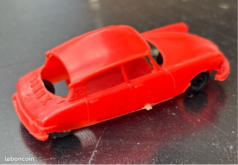 Camion NOREV Clé Gaget Unic Porte-container – Échelle 1/90 HO – Jaune