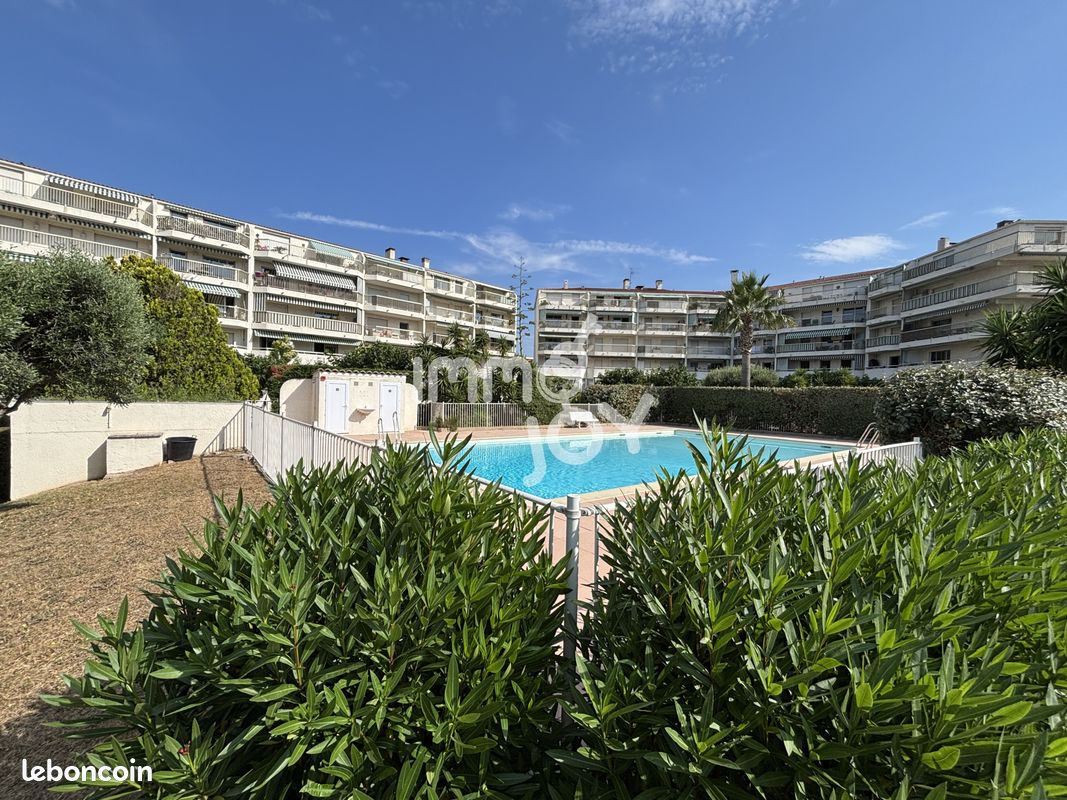 Appartement 1 pièce 27 m² · à Fréjus · 27 m² · 143 000 €