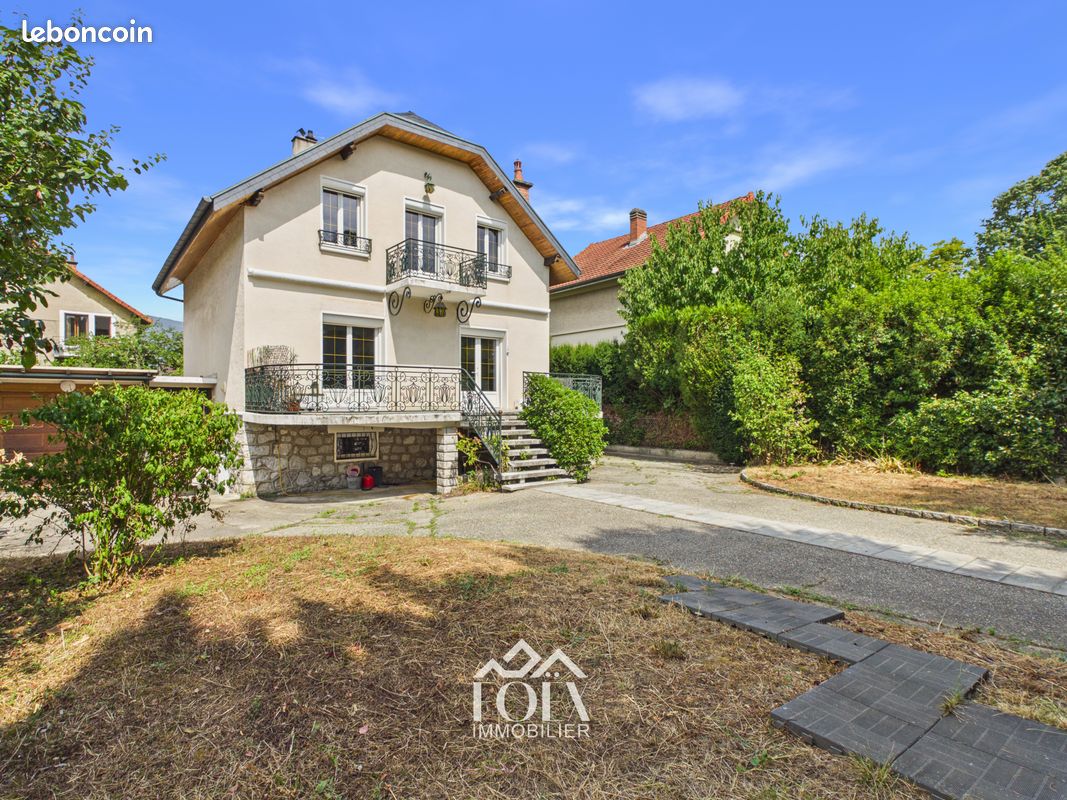 Maison 6 pièces 167 m² · à Chambéry · 167 m² · 599 000 €