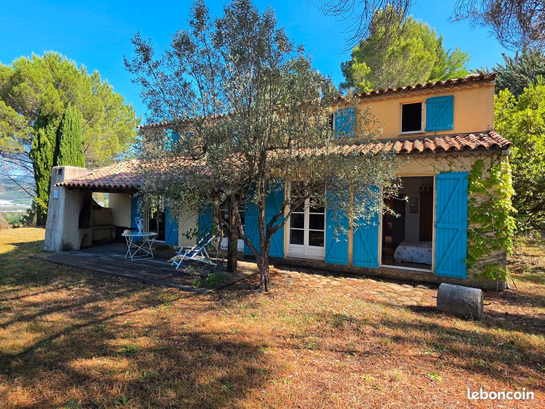 Maison 5 pièces 156 m² · à Claret · 156 m² · 239 000 €