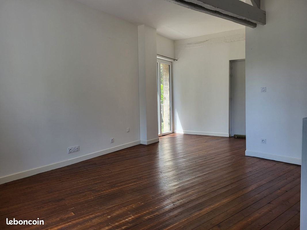 Appartement 3 pièces 75 m² · à Caen · 75 m² · 894 €