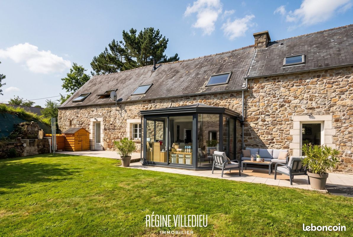 Maison 6 pièces 149 m² · à Sottevast · 149 m² · 320 000 €