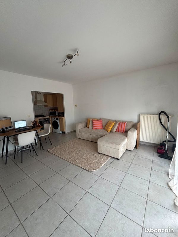 Appartement 2 pièces 50 m² · à Ferney-Voltaire · 50 m² · 1 400 €
