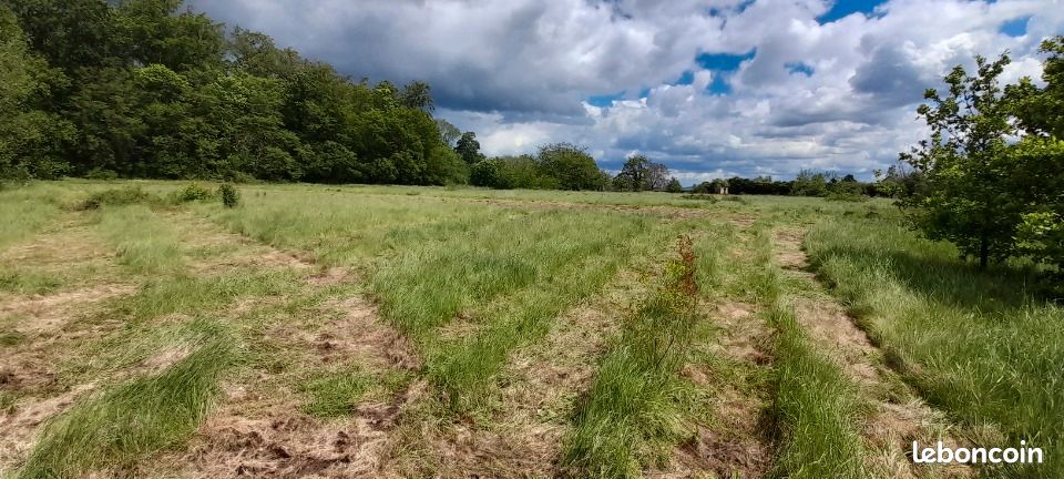 Terrain 1 800 m² Eturqueraye · à Éturqueraye · 55 000 €