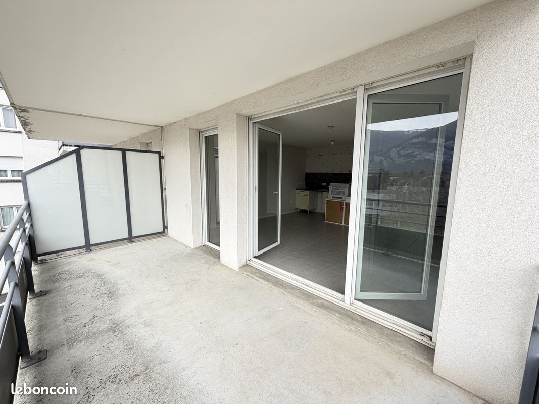 Appartement 3 pièces 68 m² · à Saint-Martin-le-Vinoux · 68 m² · 229 000 €