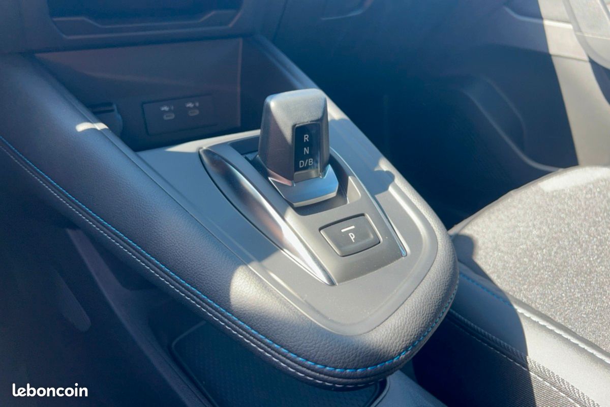 Renault Captur E-TECH 160 ESPRIT ALPINE -19% (image 11)