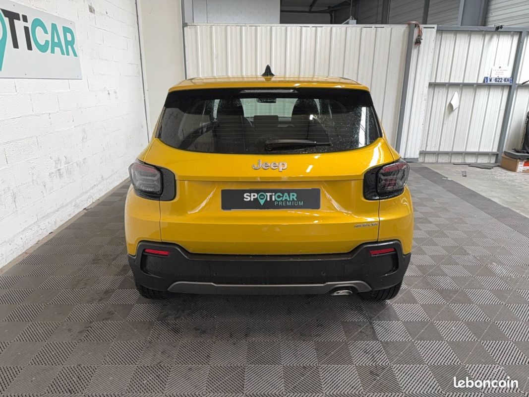 JEEP Avenger 1.2 Turbo T3 100 ch e-Hybrid BVR6 Longitude (image 5)