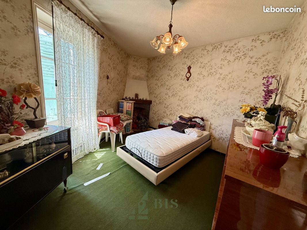 Maison 5 pièces 76 m² · à Roanne · 76 m² · 80 000 €